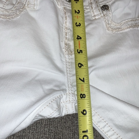 Miss Me Jeans - Picture 9 of 10